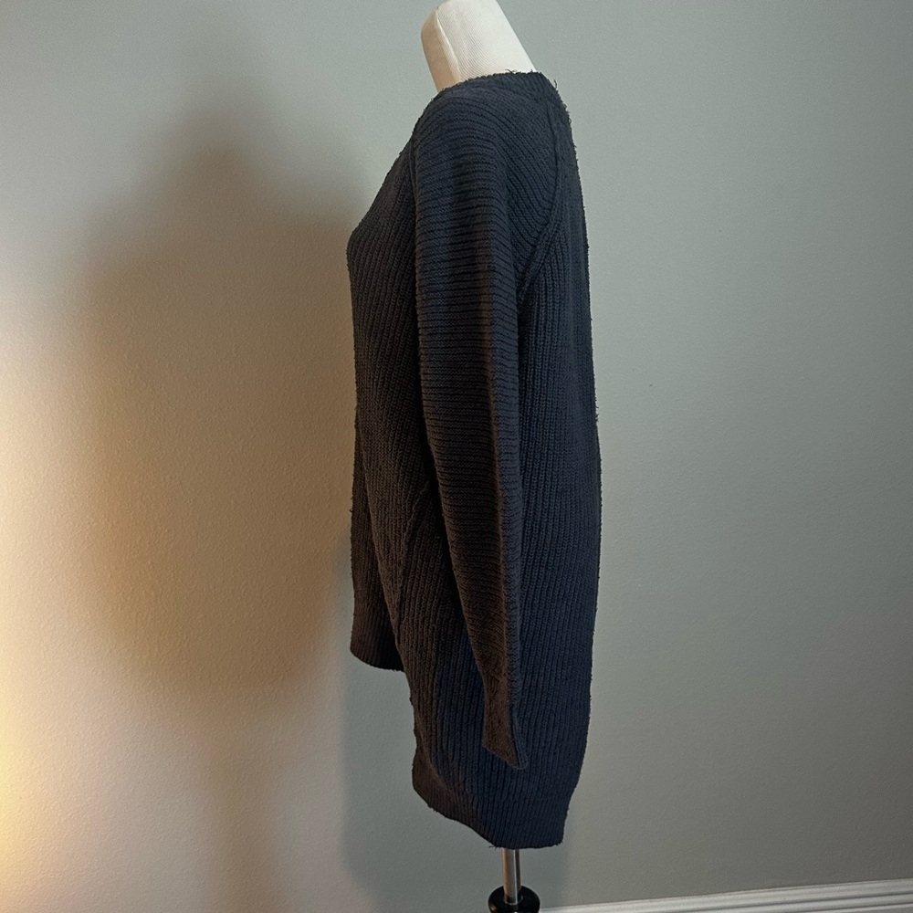 FREE PEOPLE // size XS // PULLOVER SWEATER - Picture 5 of 6